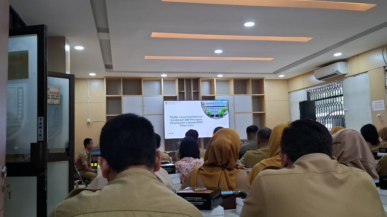 Diskominfo Hadiri Rapat Tindak Lanjut Inventarisasi Kendaraan dan Persiapan Penyusunan Laporan BMD 2024